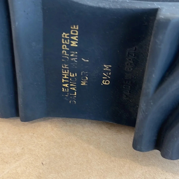 Vintage 90s Aposthrophe Black Leather Chucky Shoes with buckle size 6.5 - Picture 14 of 16